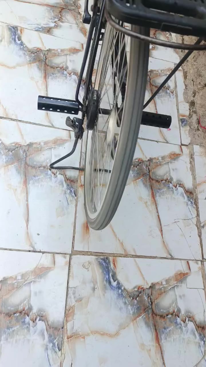 سلام عليكم باسكل البيع غراضه كامله العنوان الناصريه الاسكان الصناعي قرب نزله الثانيه السعر115وبي مجال  رقم ***********واتساب
