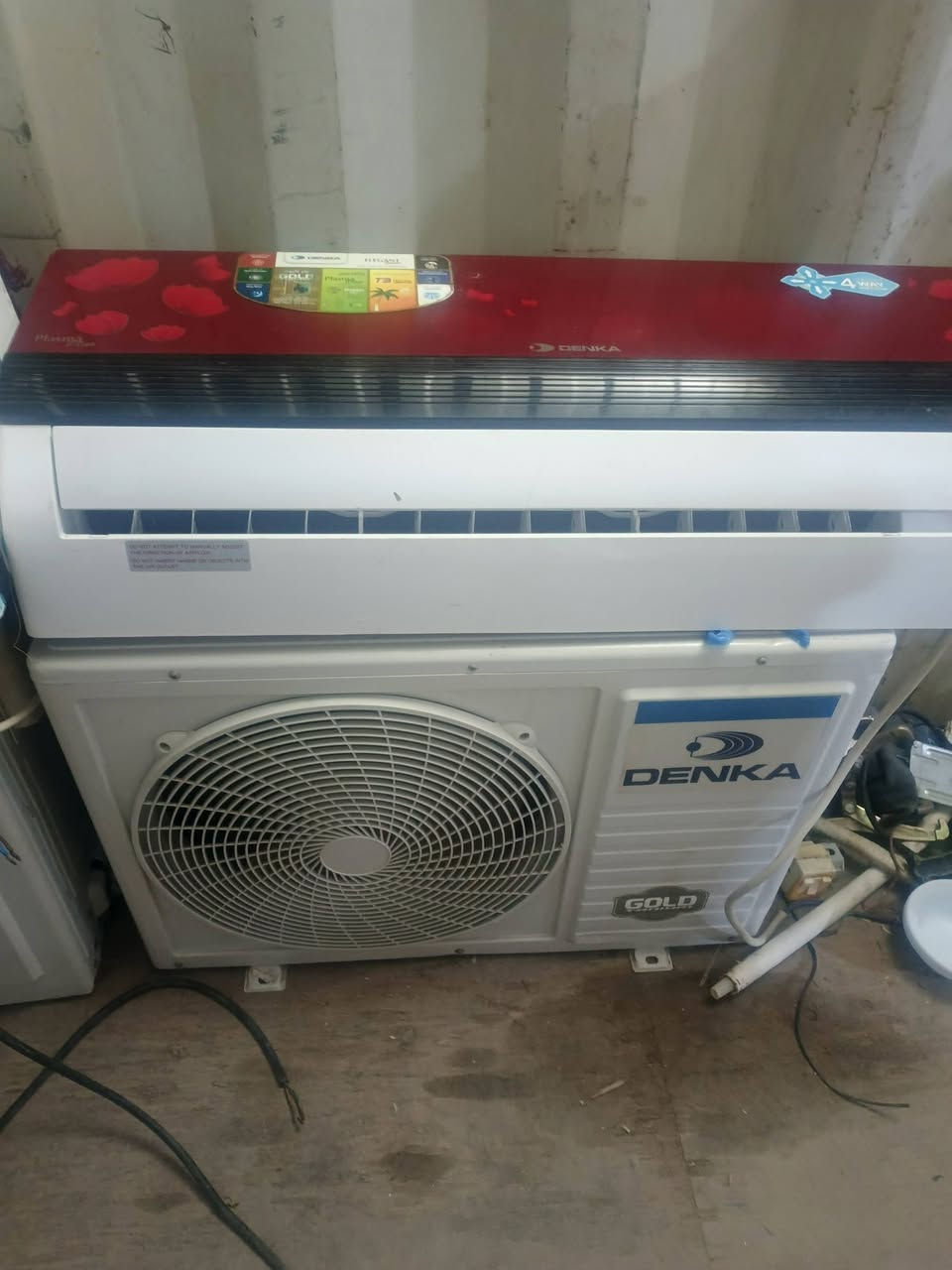 بيهم طنين وطن ونص كلمن سعره
مكان ٥ميل اتصل وتدلل  بي وتساب ***********
