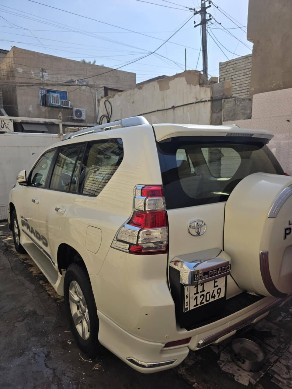 سلام عليكم برادو مديل 2014 مكفوله من صبغ ولبارد مكينه2700 مكانه بغداد بسمي ماشيه 190 مكينه مامفتوحه عل لبلاد سعر 290  ***********
