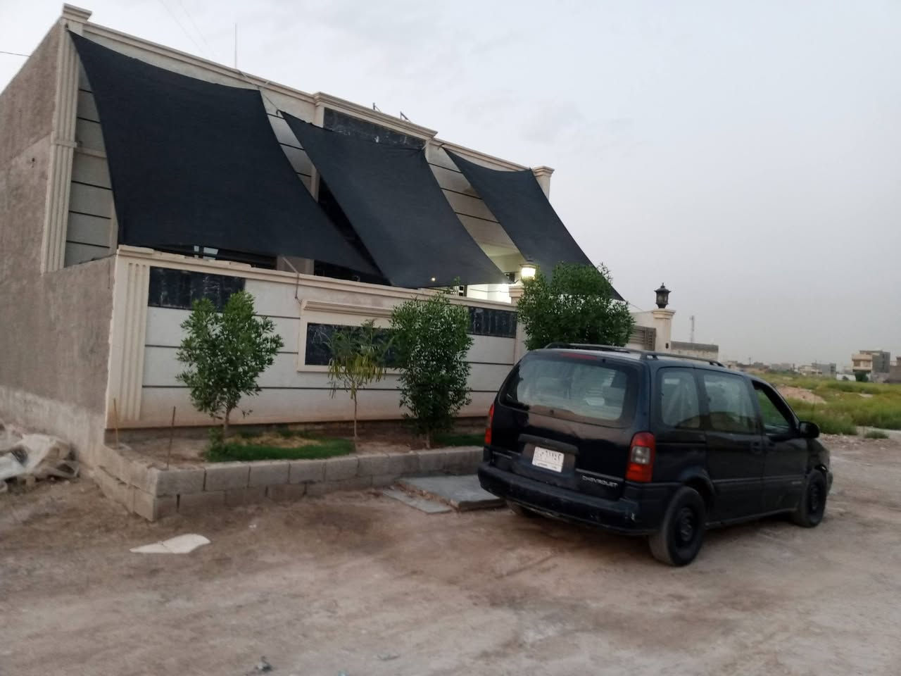 السلام عليكم
شوفر افنجر 7راكب رقم بغداد مديل2002
ابيع ارقام رايده30ورقه 
السياره شغاله بس بيه نواقص اهوايه اني حاسبه ارقام
سنويته لل28 بسمي السياره مكانه بغداد التراث اتصال واتساب***********
