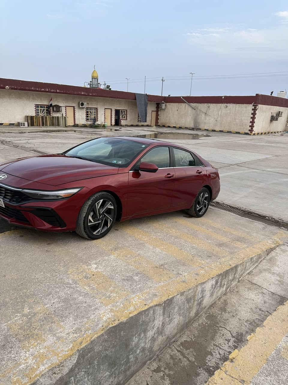 سلام عليكم النترا  مديل 24  سياره فول موصفات  سياره تقرير  بس كلشي ما مفتوح بيه كله بلاد  لامكينه لاشي  نسبه قليله بيه فقط بارد باقي سياره كفاله عامه كله ليبل واحد ماشيه ٣١الف   سياره معوقين المعوق ولد شاب مواليد ٢٠٠٣.  يسوي وكاله عامه سياره رقمه بصره مكانه  ابو خصيب ***********
