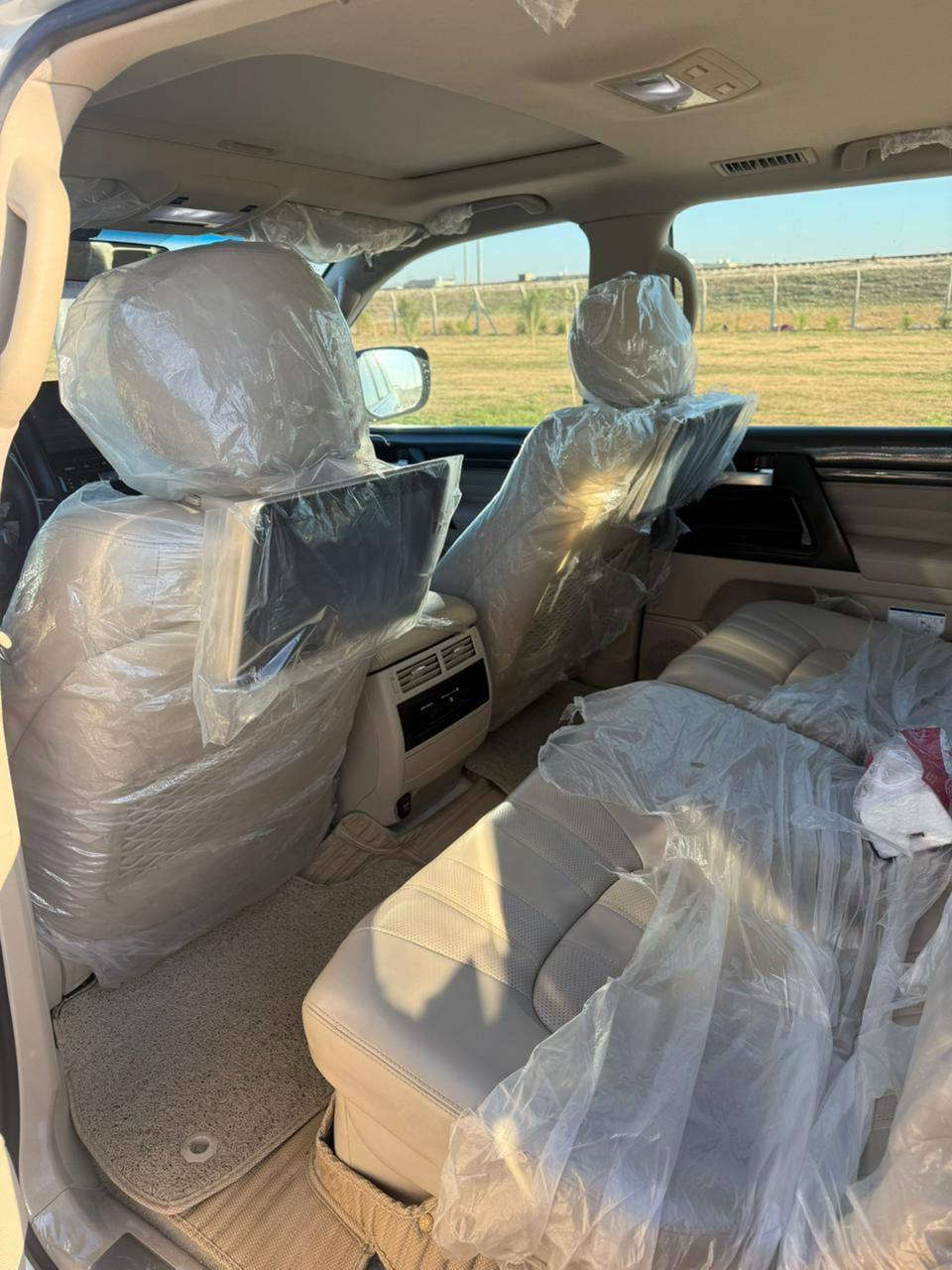 لاندكروز للبيع 2020رقم اربيل 6vماشيه 38حقيقي مكفوله كفاله عامه ***********...***********
