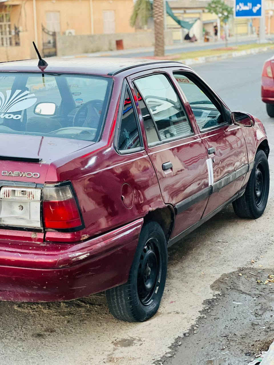 للبيع او مراوس 
دايو لمنز 
موديل 93 
محرك كير شرط 
تخم تاير جديد
صدر جديد 
سياره جاهزه 
مكان السياره تكريت 
***********
