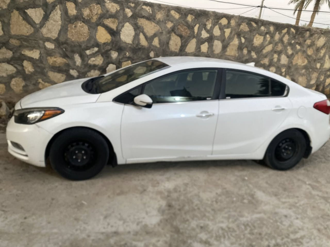 من رخصة مدير الاكروب  فورتي ١٦ 
بغداد مشروع وطني 
سعر ١١٥ بيه مجال بسيط 
***********
