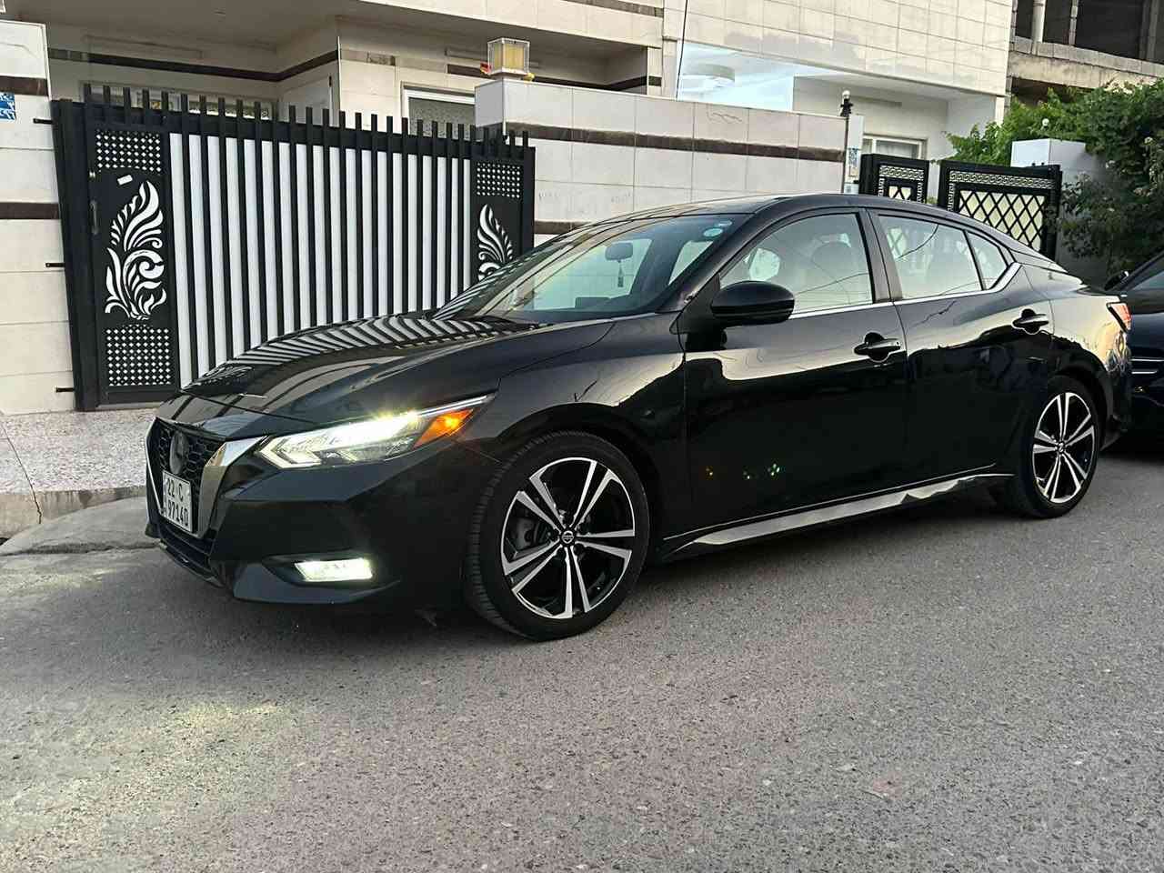 سنترا SR 2022 
61 مايل رويشتية گيرو مةكينة بةشةرت بشت و بيشى بةشةرت 
بوياغ : دةرگاى سايةقى بيلادى گوراوة دةرگاى پشتى سايةق سوبخة يةك بست جاملغى بيشةوةى تعديلة 
ئةرباك بةس شانى تةقية باقى هةموى بةشةرتة نةرمة تةزرةكي هةية 
سةيارةكى تابلي پاكة سةنةوى هةزة هةمو نوية أربيل, العراق


**إذا كنت صاحب هذا الإعلان وتريد حذفه لأي سبب، رجاءا أرسل رسالة إلى الدعم الفني**