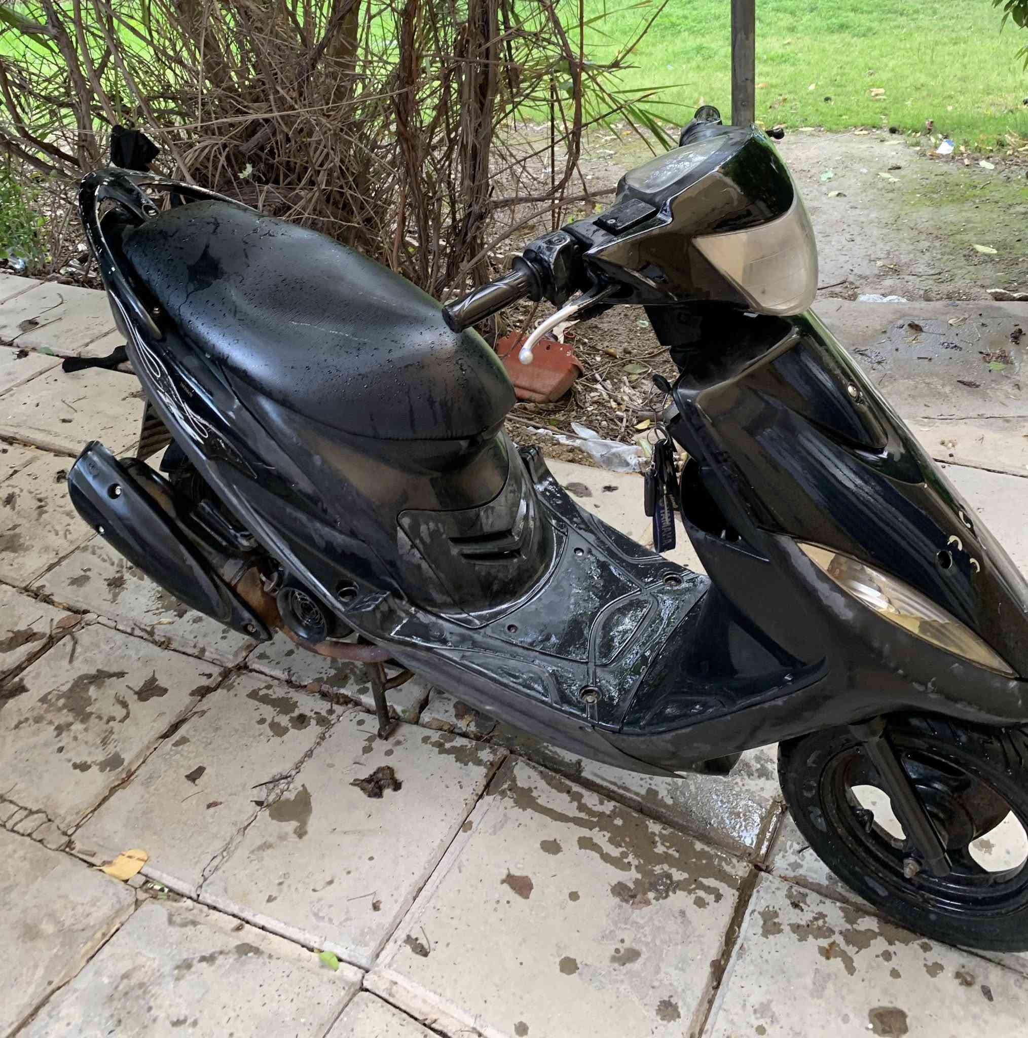 سلام عليكم دراجه ماكس عدله ممفتوحه مختمه بلاد السعر 650 بيه مجال بسيط الرقم *********** المكان الدوره
