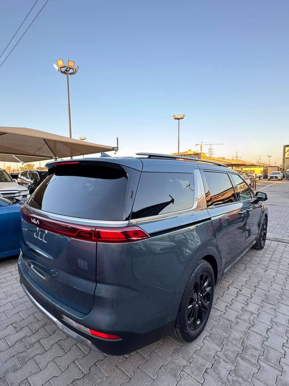 السلام عليكم كيا كرنفال. 2024 SX-prestige برستيج وارد امريكي فول 1/1 دخول جديد (بدون رقم )

‏Kia Carnival Mpv SX-Prestige2024   3.5L
 
                  حجم المكينه : 3500 V6
         المسافه المقطوعه : 22mi
الضرر :  جاملغ و بنيد مبدلات اصلي نفس الون بدون قطره صبغ
            ايرباك ستيرن و برده
#مواصفاتها 
فتحتين سقف
1.شاشه 
2.كامرات 360 امامي وخلفي وجانبي وداخل السيارة هم كامره 
3.بصمه
4. نظام ايكو + سبورت + سمارت
5.ويل كب 
6. تشغيل عن بعد
7.حساسات خلفي امامي وجانبي
8.بيبان كهرباء اثنيهن 
9.لايتات لد
10.لايتات زنون
11.بكلايتات لد
12.اشاير بالمري
13.رادارات 360 امامي وخلفي وجانبي
14.كشنات جلد لون مشمي بلادي
15.ثلاث قطع تبريد
16.هيترات بالكشنات حار بارد
17.هندبريك بصمه
18.شحن وايرليس
19.هيتر بالاستيرن
20.كشافات 
21.مري شفط +قلاب من ترجع ع بك تنزل للأسفل + كامره 
22.كشنات كهرباء 
23.كشن السايق ميمري
24.تحديد مسار
25.الكشنات الخلفيه سياحي+تدفئه و تبريد
فول موصفات 1/1 جاهزه 
السيارة جديدة بمعنى الكلمه واحلى من الصور 
مكان السياره /كربلاء _مدينه المعارض 
للأستفسار ***********
