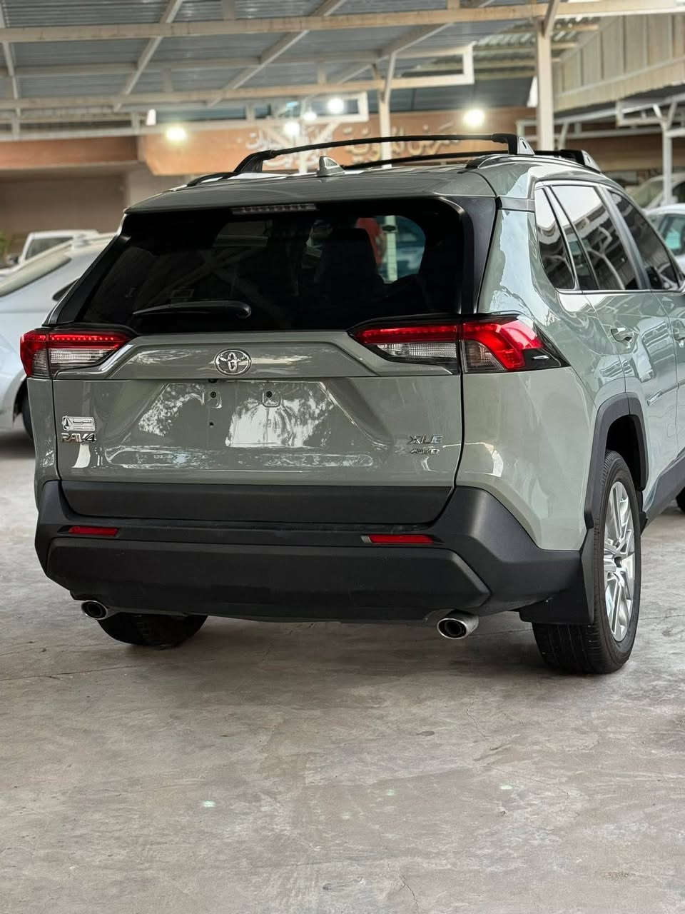 السلام عليكم ورحمة الله وبركاتة
#تويوتا_راف_فور_XLE _Premium 

الموديل 2023

رقم السياره اربيل

ماشيه 27  الف

رقم الشاصي 2T3C1RFV7PW284749

مواصفات 

داخل جلد بلادي

فتحه سقف

خزن كراسي

كراسي كهربائي 

بصمه تشغيل

تشغيل عنا بعد

بصمات ابواب

باب صندوق كهربائي 

 شاشه كبيره

تحكم ستيرن

رادار امامي

قياده ذاتيه

تحديد مسار

هاند بريك بصمه

اوتو هولد

نضام ايكو نورمال سبورت

مانع انزلاق

حساس خلفي

اتو بارك

رادار جانبي

ويل حجم كبير.

مكان السياره كركوك

لاستفسار انتصل على هاذ الرقم ***********
