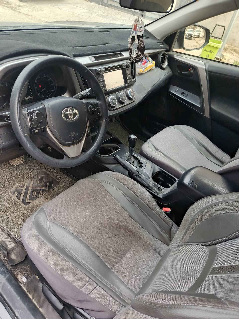 السلام عليكم راف فور ٢٠١٨وارد امريكي رقم اربيل الجديد تحويل وكاله حاضر سنويه ارقام جدد سياره جديده مواصفات  LE محرك ٢٥٠٠كفاله تبريد صدر محرك كير حادث ها فقط باب الي وره السايق مبدله فقط بجم كبس سعرها ١٦٥وبيها مجال مكاني بغداد عامريه ***********ابو احمد ٠٠٠
