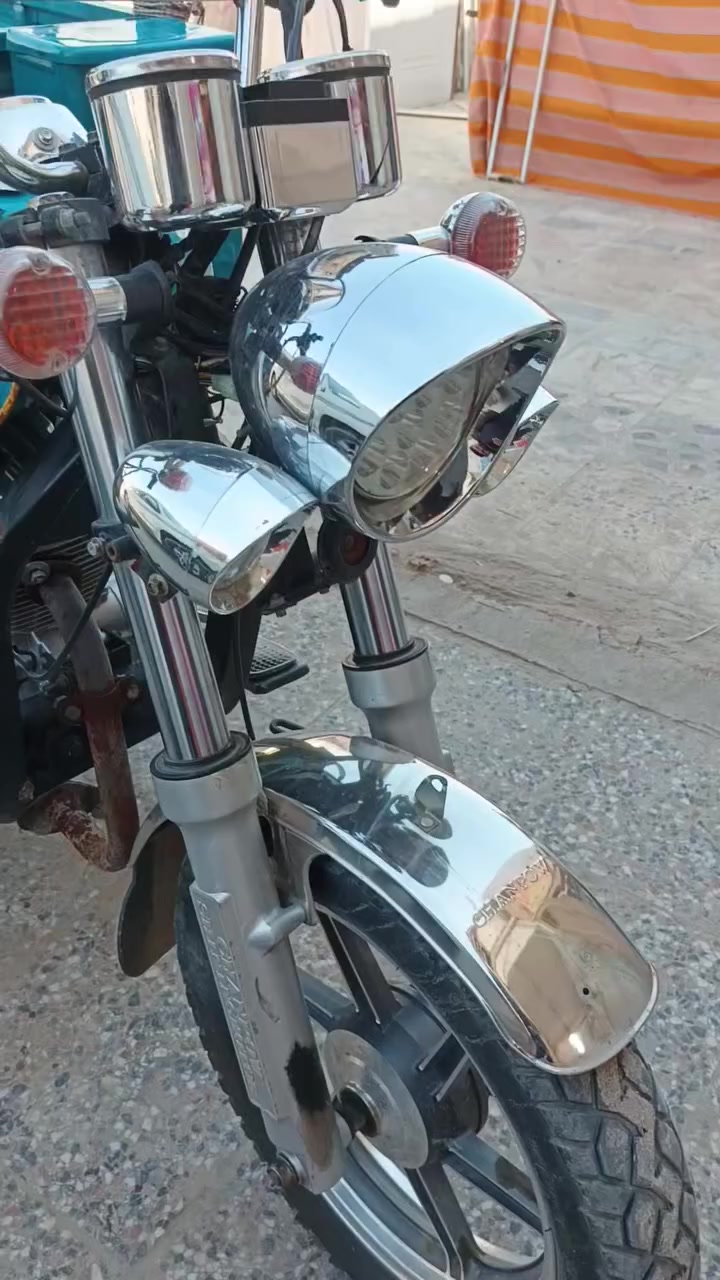 سلام عليكم ستوته للبيع موديل 23 مكينه 25 رقم إنكليزي سعر مليونين أو 500 أو بيهه مجال مكاني كربلاء كنطرت السلام ***********
