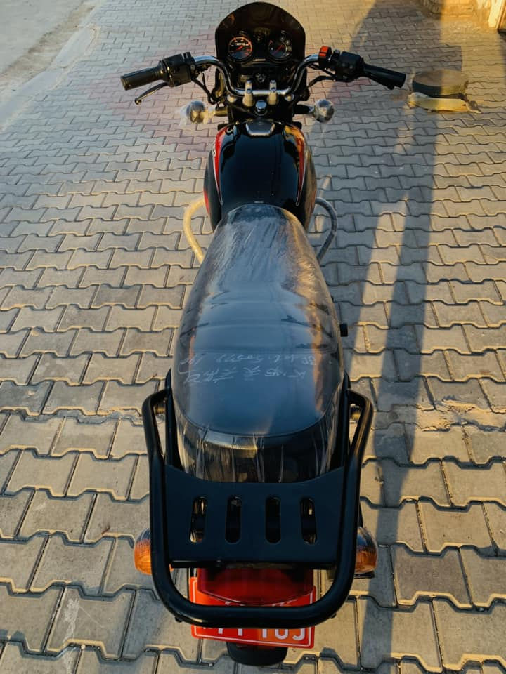 بوكسر هندي مديل ٢٣ كفاله عامه من كلشي دراجه جديده بل كارتون اوراق اصوليه شرط الترقيم شراي يتصل بل خدمه ***********
