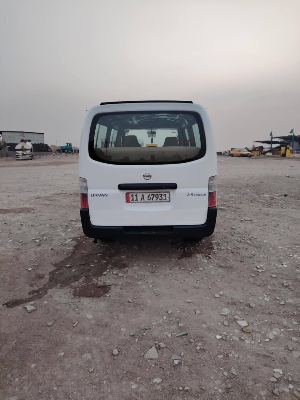 سلام عليكم نيسان موديل ٢٠١٢ مكفولة كفاله عامه من ضربة و صبغ مكينه وكير وكسن حديد  دوشمة حداديه تخم تاير رقم بغداد مكان سيارة بغداد ***********
