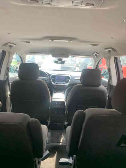 السلام عليكمGMC Acadia SLE 2022T
ماشية 60الاف
فول مواصفات للأخير عدا الفتحة  
٧ راكب - ٣ قطع تبريد
محرگ 2000 تيربو  
‏‎فور ويل(AWD) - كشنات جلد - تشغيل عن بعد
- نقاط عمياء - رادارات (360) امامي خلفي جانبي - 
صندوق كهرباء ( ويفتح بالرجل ايضا ) - سستم صوت (bose) - تدفئة كشنات - كشنات كهرباء
‏‎تحديد مسار - اوتو ستوب - توقف ذاتي عند الاقتراب من السيارات - قفل تلقائي - مراية تعتيم ذاتي + اشاير  - سايد بريك بصمة - فول تحكمات ستيرن - اضاءة العالي اوتو - لايت ٣ عدسات - منظومة زنون بلادي  
‏‎وبعد بيها هواااي مواصفات
 الحادث واضح بالصور 
‏‎سعرها 225
***********
بغداد الجادريه
