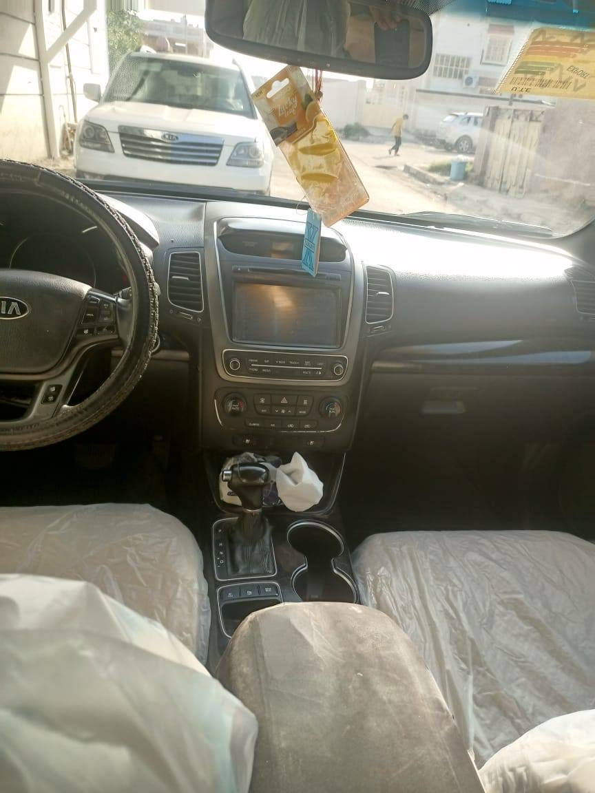 ادوات ادوت ادوات
متومة وجاهزة !!

سورنتو مديل 14 حاويه (يعني بدون كًصه)

محرك ٦ سلندر بنزين

المواصفات 
بنو راما
دخول ذكي الي هوا البصمه البيبان 

بصمه تشغيل 

تحديد مسار 

مريا شفط 

هواي بعد موصفات مابيه حيل اذكرهم يعني فول عده الفتحه 

مكانها ذي قار مركز

سعرها  70$ ورقهمستعجل على بيعها

للاستفسار (***********)
