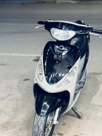 ماكس منغولي للبيع فقط مامفتوح بوشه 49 الدراجه بيها نقص باتري هابط وسلف...