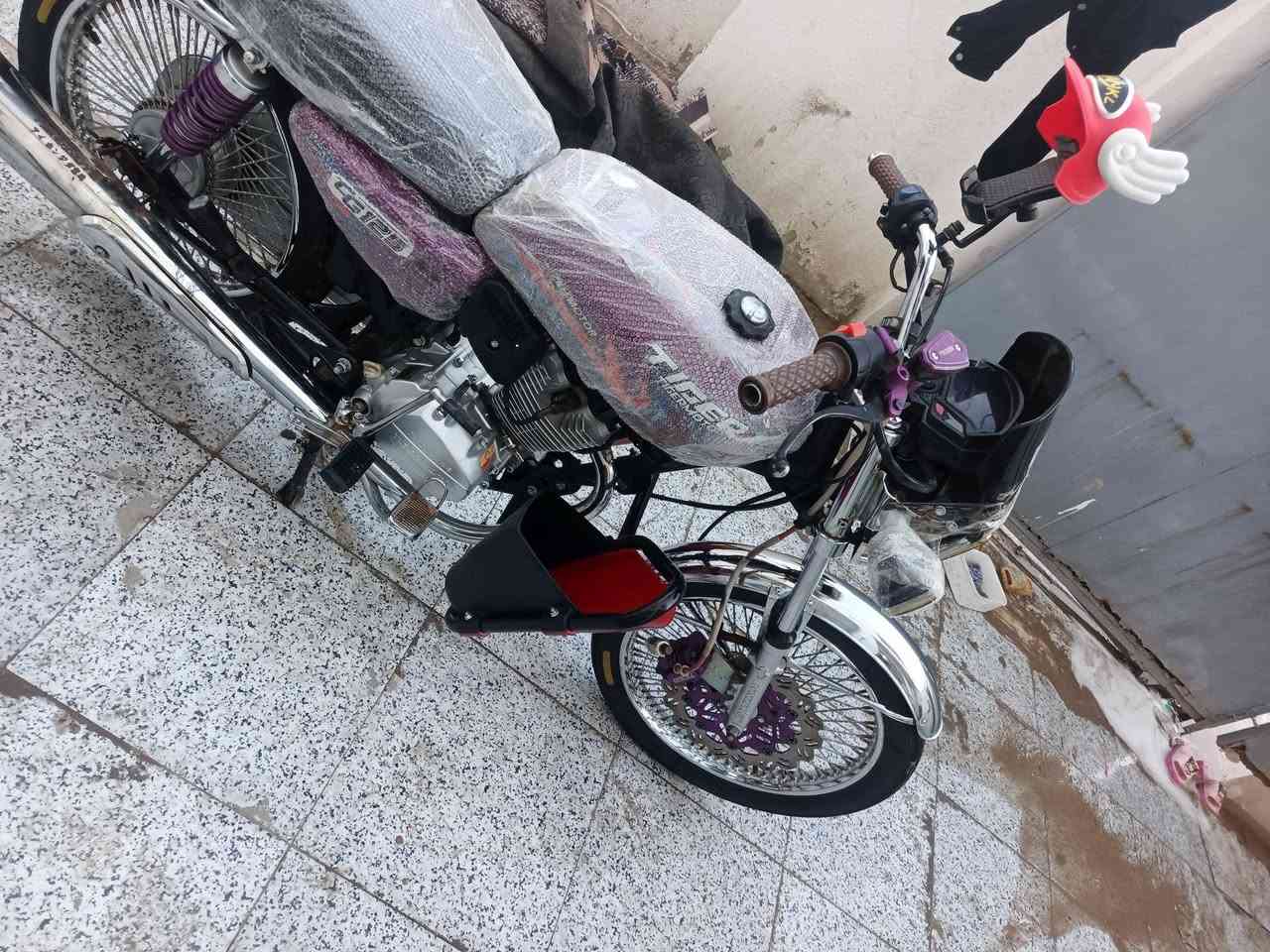 سلام عليكم 
درجه تايكر مديل 2025
اوراق سكنر 
سعر 650
اي ستفسار على الرقم 
***********8
