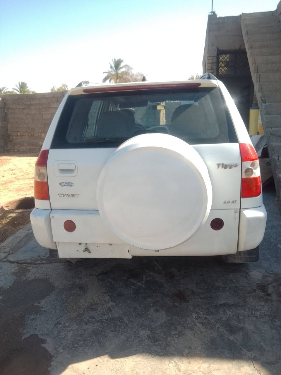 محرك كير كفالة
صدر.حدادية كلش زينة 
سيارة ناعمة 
سنتر لك 
فتحة بانوراما 
اشاير مري 
كهربائيات كلهة ابلادية 
جاملقات السيارة كلهة ابلادية عبالك امراية 
تخم تاير جديد 

السيارة بيهة ملاحظة.  
الوحة الخلفية ضائعة سويت بيهة بلاغ  راعيه يطلبني 3 ورقات. ورة المشتري
السعر رايدهة 45 ورقة قفل 
3 ورقات تطيهن راعيهة 
ورقتين المعاملة الوحة 

أخذ صافي 40. شوفهة غالية عليك فدوة الك اعبر المنشور 
سيارة جديدة والله العظيم لا ضربة ولا صبغ ولا تبديل 
عنوان بغداد م الصدر حي طارق 
***********
