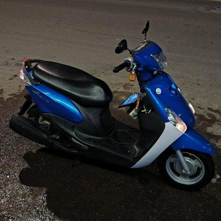 السلام عليكم دراجه ماكس منغولي حديث دراجه جديده ماشيه ٢٥ الف دمام وشاشه واشاير لد زنون دراجه خير من الله صار جم شهر نازله رمبه الرقم***********
