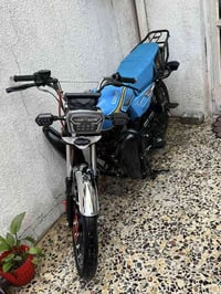 دراجه للبيع موديل 2025 ضاغطه وزنجيل مابيها ارتاجاج حالها حال مكينه الب...