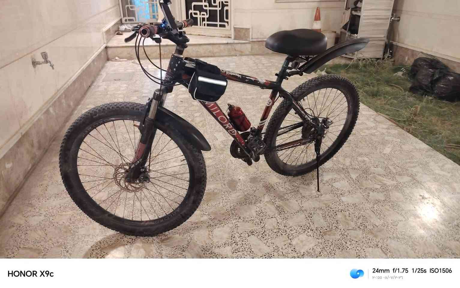 السلام عليكم بايسكل جبلي ماركه موليرد صنع في هولندا حجم 27.5 بايسكل سستم شيمانو بالكامل وكله مختم zoom بايسكل جديد الله شاهد مابي اي نقص كامل مكمل الالمنيوم بالكامل حته بوري السرج كير امامي خلفي اصلي وشغال بريكات كلهه شغاله بطيخات مزوده تزويد بلادي مكاني بغداد السيديه ***********.واتساب السعر 160 وبي مجال بسيط حك الجيه
السلام عليكم بايسكل جبلي ماركه موليرد صنع في هولندا حجم 27.5 بايسكل سستم شيمانو بالكامل وكله مختم zoom بايسكل جديد الله شاهد مابي اي نقص كامل مكمل الالمنيوم بالكامل حته بوري السرج كير امامي خلفي اصلي وشغال بريكات كلهه شغاله بطيخات مزوده تزويد بلادي مكاني بغداد السيديه ***********.واتساب السعر 160 وبي مجال بسيط حك الجيه
