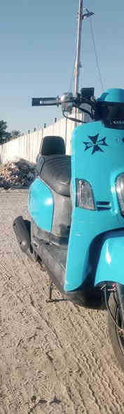 السلام عليكم
دراجه بوليس نوزل 2009 للبيع دراجه كامله محرك اخرس ما ينسمع صوته كهربائيات شغاله كفرات ختم واحد دراجه تأخذها ما تصرف عليها ربع حلوه من كل الجهات الدراجه للبيع سعرها 550 وبيها مجال مكانها  بغداد البياع التراث للاستفسار اكثر *********** بي واتساب.
