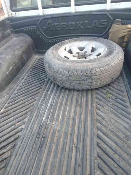 السلام عليكم للبيع كنوموديل 2008 بلاديه جاهزه تبريدشغال رقم بغدادمشروع سياره احلا من الصوره السعر48 وبيها مجال بصيط اومراوس اب اسيا ************************
