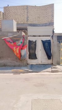 الدار للبيع  "حي السفير" قرب ابو عراق بالفرع الورا شارع الوازات مساحة ...