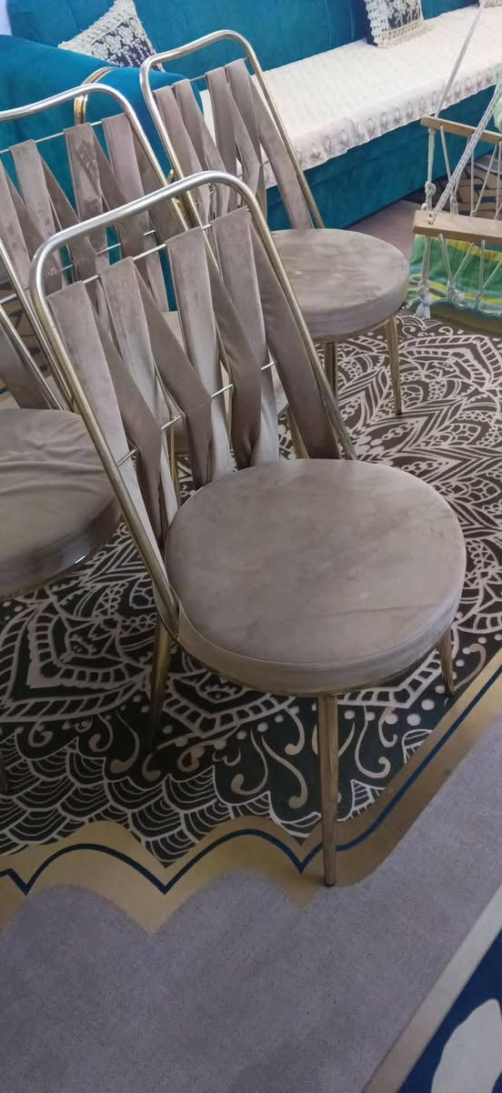 كراسي للبيع عدد 4اب 40الف وبي مجال


**إذا كنت صاحب هذا الإعلان وتريد حذفه لأي سبب، رجاءا أرسل رسالة إلى الدعم الفني**