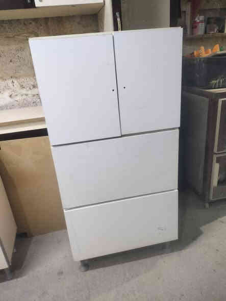 اثاث بيت جديد ما مستعمل وباله تركي .ديوانيه .الاسكان .مقابل المعهد التقني ***********
