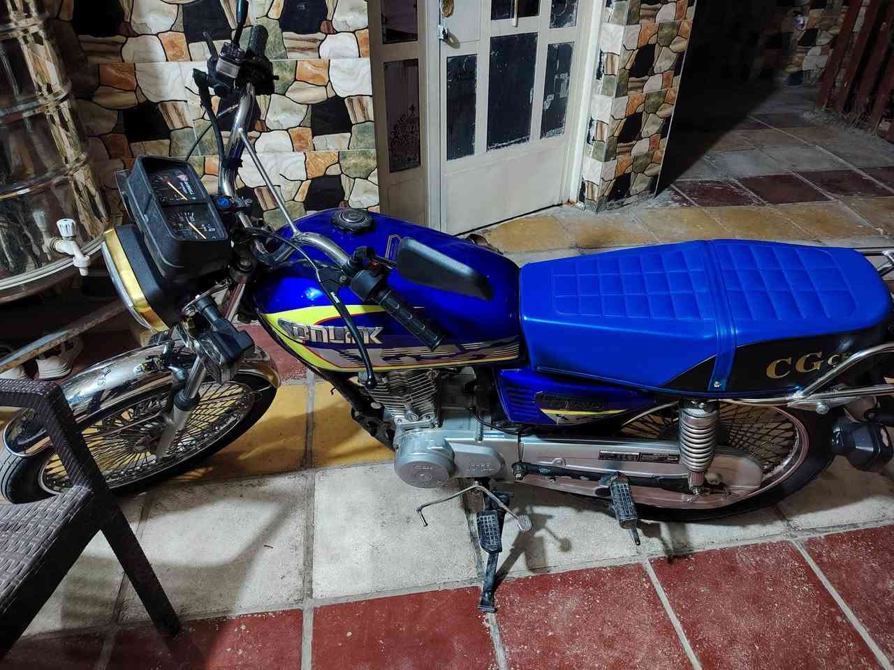 سلام عليكم ارعة كير مديل ٢٣ محرك مملعوب بي اكهربائيات شغالة دراجة نضيمة ومامتعوبة استخدام شخصي مكاني بغداد عبيدي سعر ٥٥٠ شراي يتصل مستعجل على بيعتهة


**إذا كنت صاحب هذا الإعلان وتريد حذفه لأي سبب، رجاءا أرسل رسالة إلى الدعم الفني**