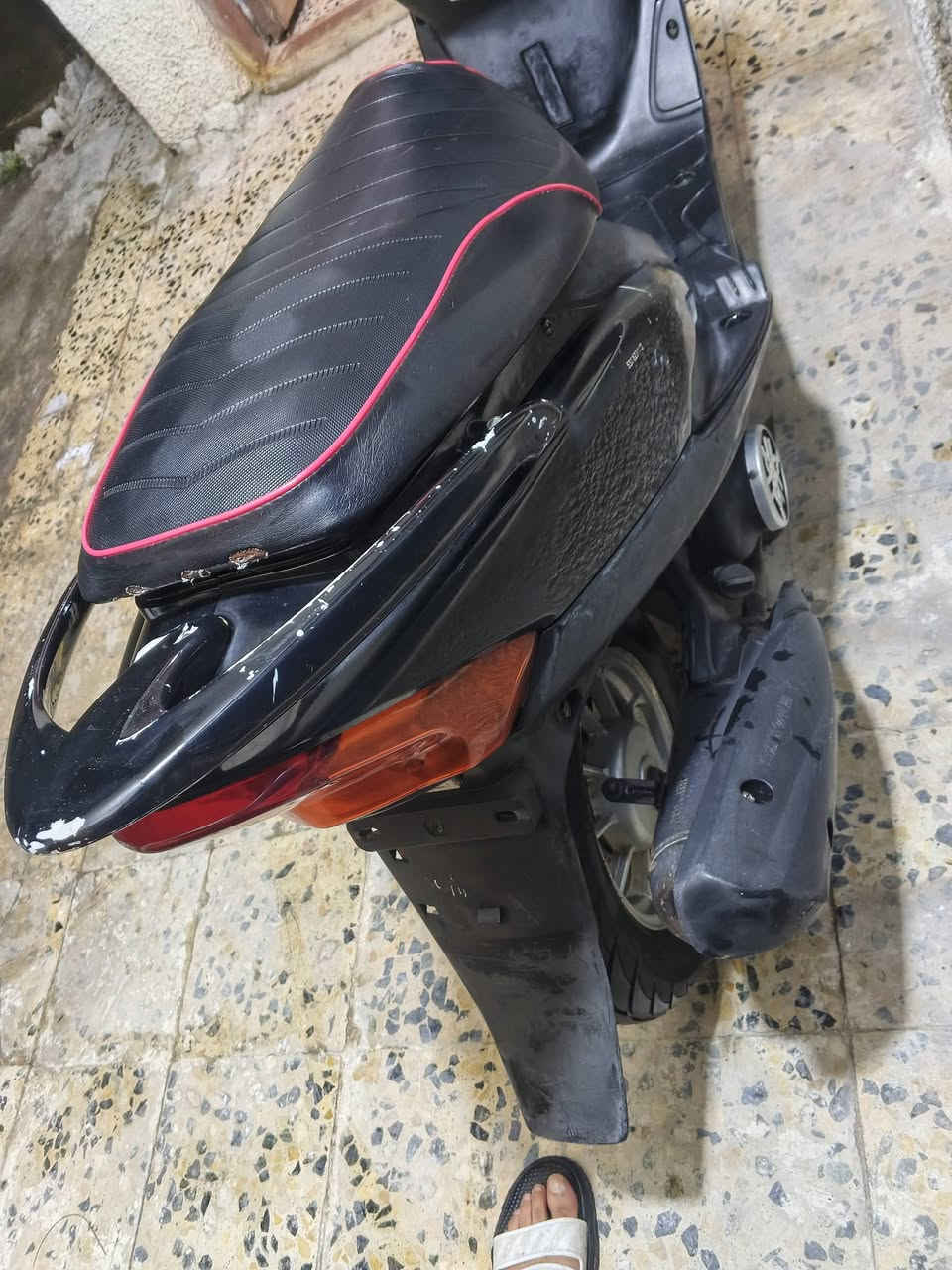 السلام عليكم دراجه للبيع ماكس عدله سعر 550 في مجال ***********
