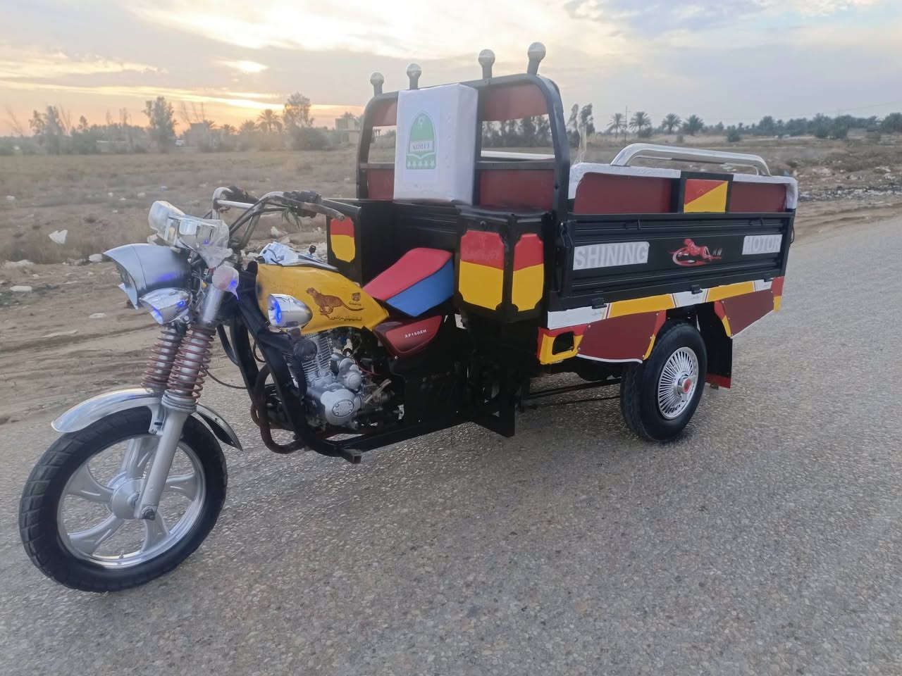 السلام عليكم ستوته للبيع موديل 20 ستوته حلوه وجازه كهرباء شغاله مقفوله شاصي وركبه اوراق صولي كان بابل الشوملي السعر 1400 وبيها مجال ***********
