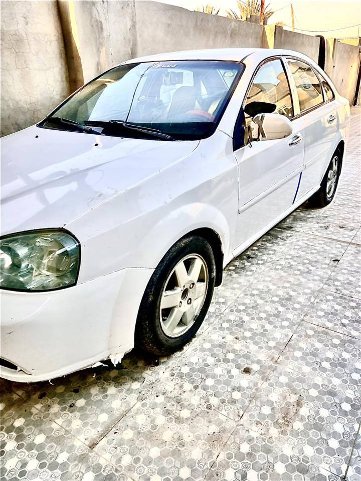 للبيع أوبترا 2004 كير عادي اكيد بيهه كم قطعه صبغ  بدون اي دواخل سياره جاهزه من حداديه وتبريد ومحرك وكير  وتايرات كلهه بشرط ومشدود عليهه ويل كب مكانهه ديالى بعقوبه
  رقم بغداد السعر 52وبيهه مجال للشراي الاتصال بالرقم *********** وبي واتساب
