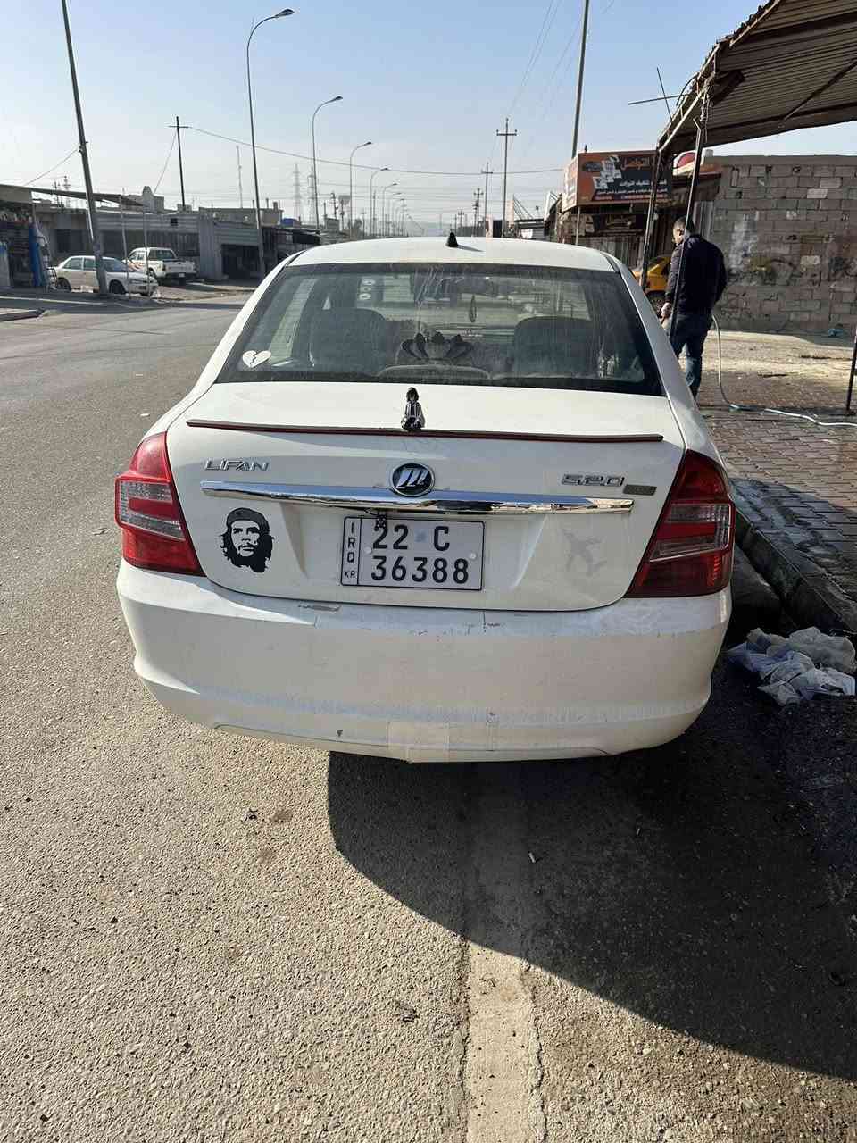 ليفان 520 رقم جديد هزه جديده السياره نضيفه كلش محرك كورلا كير بلادي السعر 40  الرقم ***********
