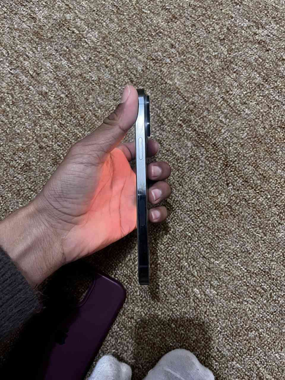 سلام عليكم 13برو ماكس  امريكي مبدل بطاريه وشاشه اصليات نضيف حيل ممشخط سعره 620 تواصل ***********
