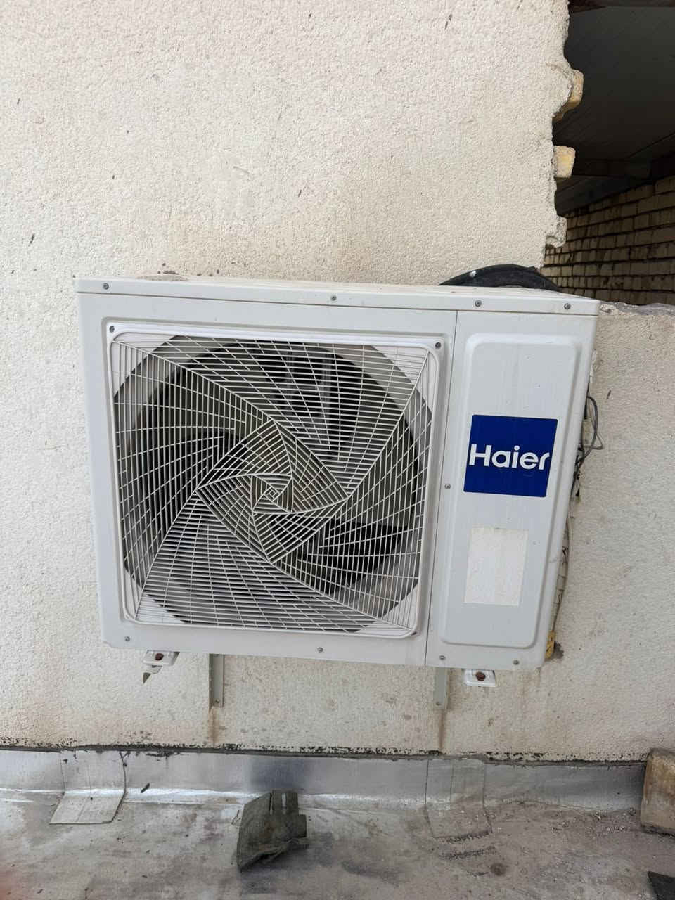 ❄️🔥
تبريدك ضعيف؟ السبلت يطفّي ويشتغل؟
لا تتعب نفسك بعد 👌
🔧 ورشة حسين الجبوري للتبريد
متخصصون بـ: ✅ صيانة السبلت
✅ تعبئة غاز
✅ غسل وتنظيف
✅ فحص الأعطال
✅ نقل وتركيب
🚗 ورشة متنقلة لجميع مناطق البصرة
⚡ شغل مرتب وسرعة بالحضور
💯 جودة مضمونة وأسعار مناسبة
📞 للحجز والاستفسار: ***********
***********
#البصرة #سبلت #تبريد #صيانة_سبلت #غسل_سبلت #تعبئة_غاز #ورشة_متنقلة
