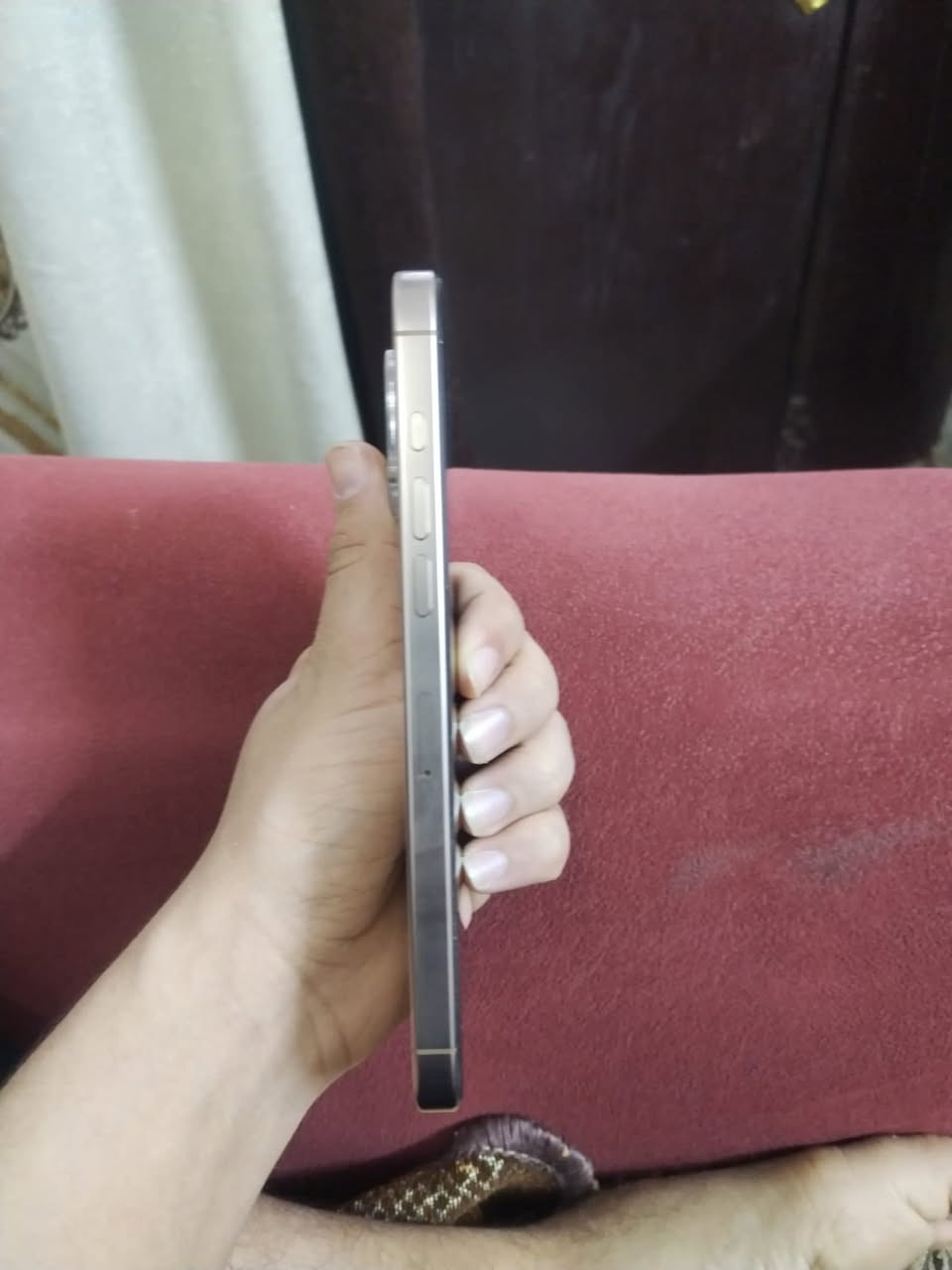 السلام عليكم 16برو ماكس للبيع فقط السعر مليون و٤٥٠الف بي مجال بطاريه ١٠٠ ذاكره ٢٥٦ نموذج m بعده داخل الضمان الجهاز جديد مآبي اي شخط العنوان  بغداد حي الجهاد لاستفسار *********** متوفر واتساب
