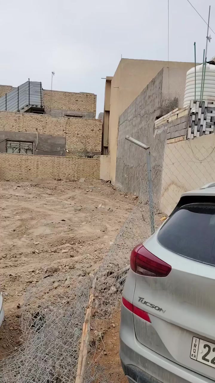 سلام عليكم قطعة للبيع مساحة 140متر بالجمعيه شارع ام البنين سعر 35 طابو زراعي *********** *********** واتساب
