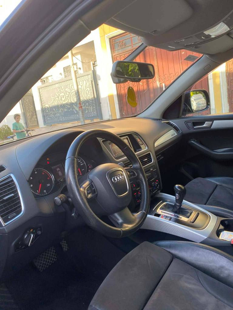 AUDI Q5 2010
ئۆدی q5
فول مواسفات بەس سلایت نیە
مۆدێل ۲٠۱٠
گێرومە کینە بە شە رت 
مەکینە(۲٠)تۆربۆی گازە
هە موگیانی لە سە ر دەقی شە ریکە ماوە
بۆیاخی نیە بە شە رت
  لەرەسمەکان جوانترە 
دە بڵ ئە کسلی بە شە رت
ژ.م(٠۷۷۲٥۳٤٠۹۹٥)
ڤایبە رو واتساپی لە سە رە
نرخ 70گەڵاو مەجال شربازهير, السليمانية


**إذا كنت صاحب هذا الإعلان وتريد حذفه لأي سبب، رجاءا أرسل رسالة إلى الدعم الفني**