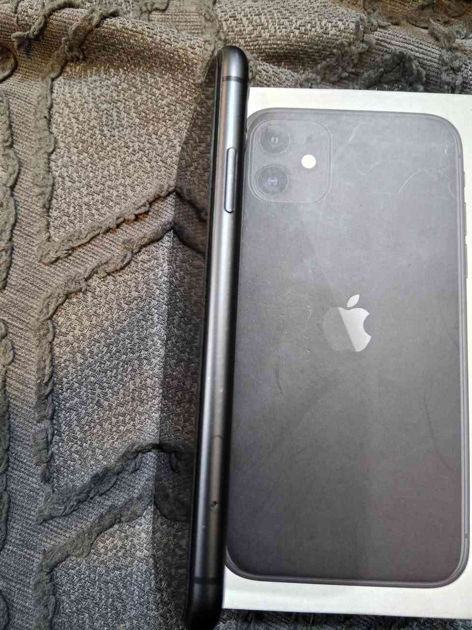 السلام عليكم
11عادي
ذاكرة 128
بطارية 86
جهاز بلادي ممفتوح ابد شرط الفحص
عنواني الشعب حي سومر 
رقمي 
***********
سعر 350وبي مجال جدا بسيط
