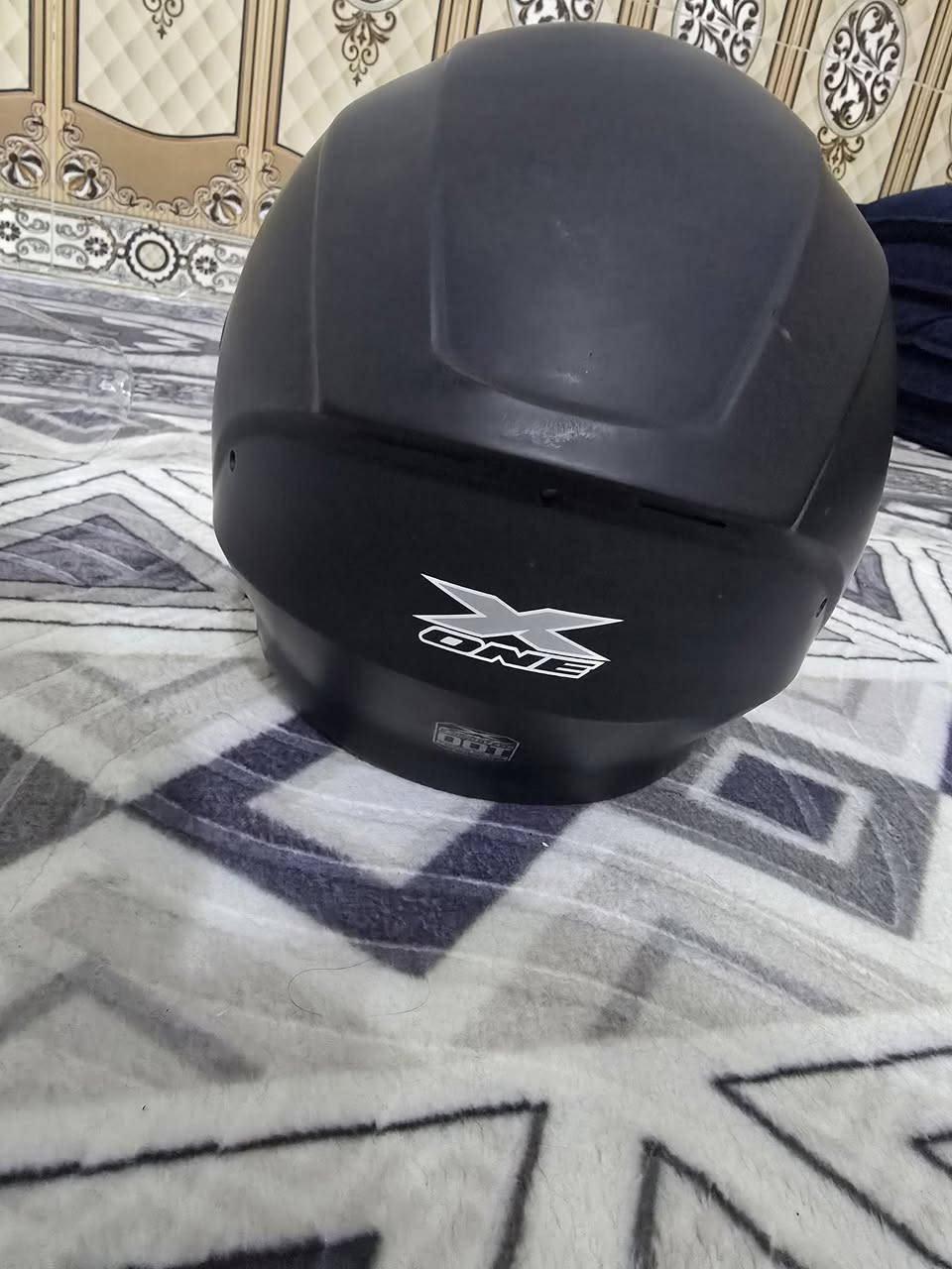 سلام عليكم
خوذه جديده قبل يومين اخذتهه ب٦٠ وياهه جامه اضافيه شفافه
قيم وخذهه مكاني بغداد مدينه الصدر او حي الكوفه 
***********
