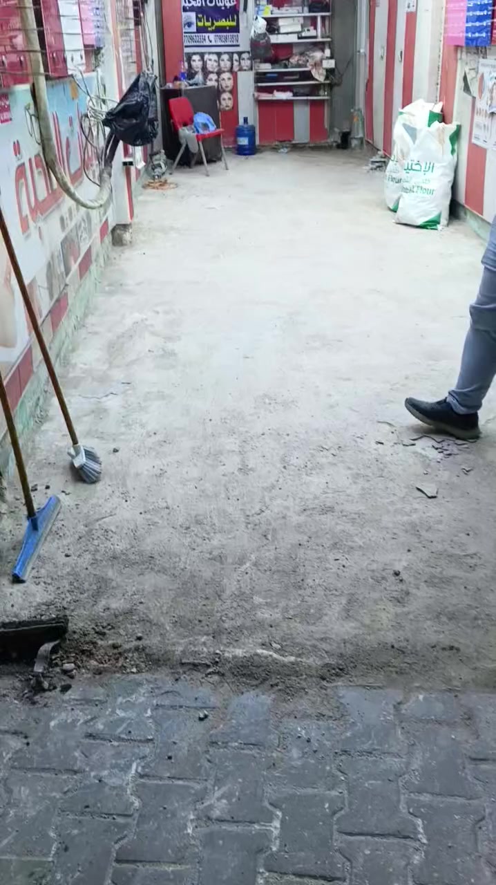 گادر مختص بالتفليش تفليش ارضيه وجدران ورباطات وسگوف وتگشير *********** اتصل وبخدمتك بي واتساب متفرغ حالين
