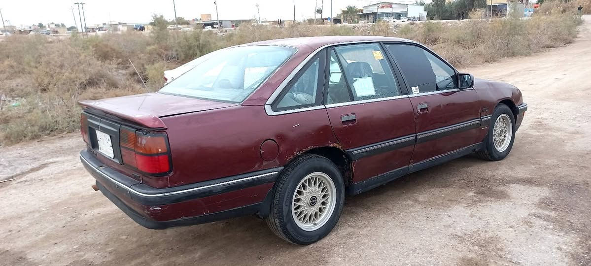 السلام وعليكم سياره للببيع مكينه ونجي
السعر 17 ///*********** 
سوق الشيوخ كرمه بني سعيد
