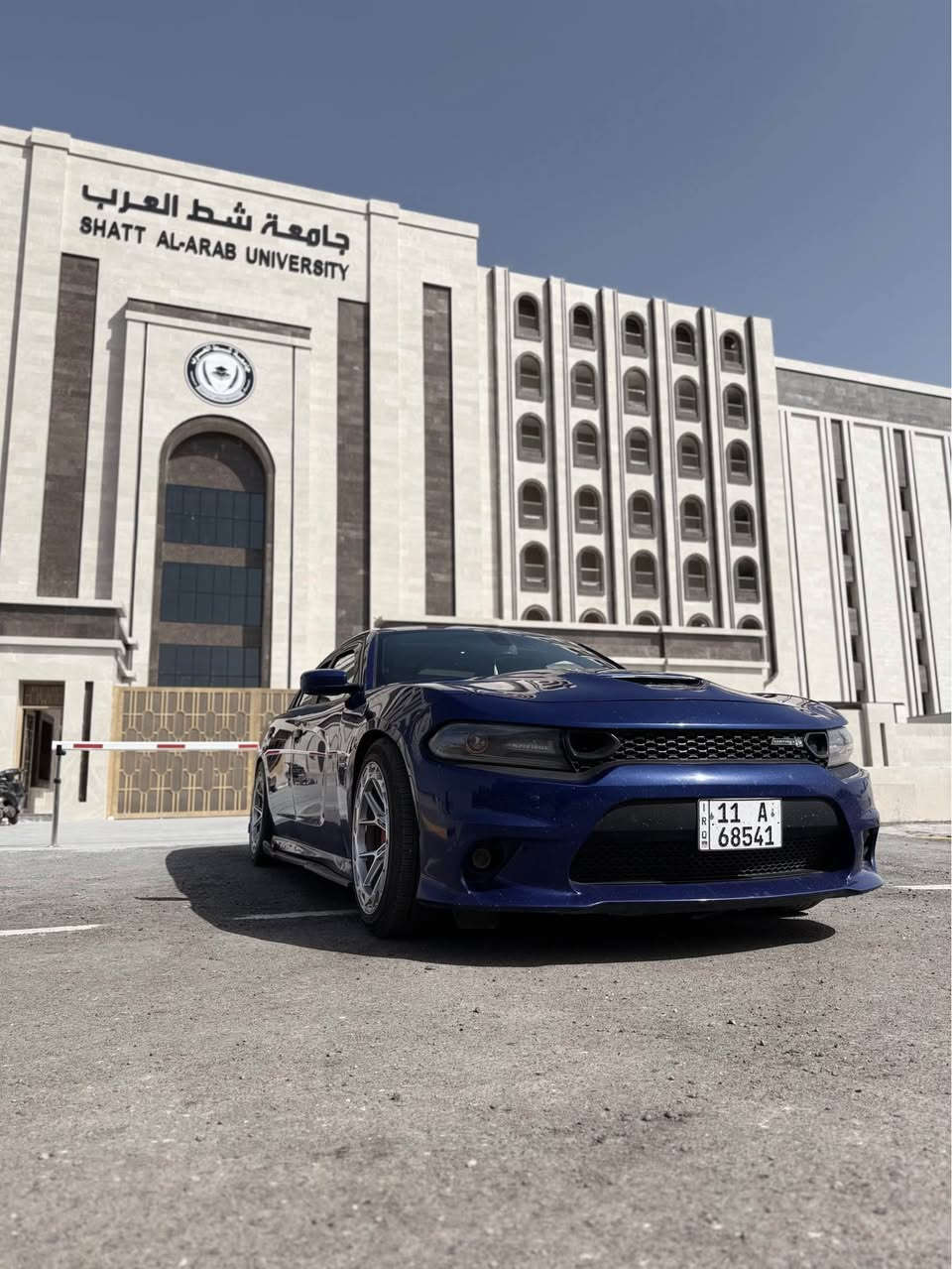 السلام عليكم جارجر سكات مديل 2018 فول مواصفات فتحه وبقية مواصفات الجارجر مكينه 6.400 حادثها جاملغ وبنيد وصبغ بالباب صور حادثها موجوده سعرها 195 وبيها مجال بسيط مكاني بصره رقمي *********** Singapore
