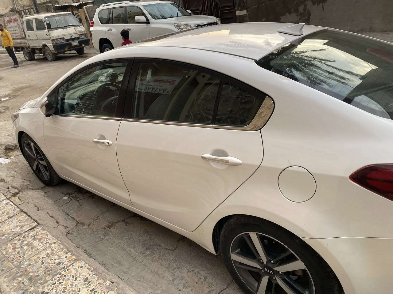 كيا فورتي 2018 أمريكي مكينه Gt فول مواصفات 1/1 ماشيه 76 سوناره موجود الرقم *********** السعر 130 بيه مجال بسيط
