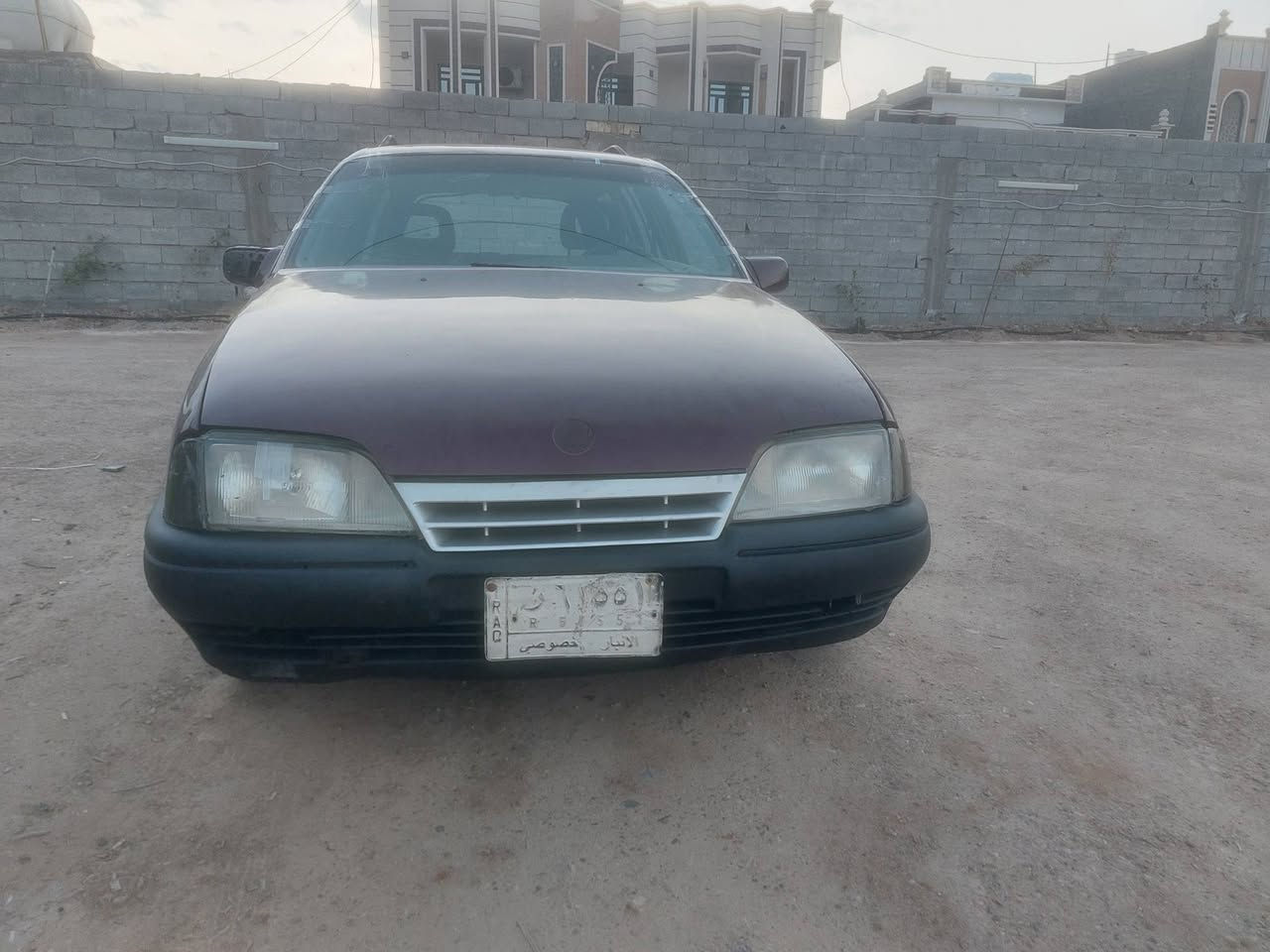 السلام عليكم اخوان السياره للبيع فقط السعر ٢٥وبي مجال العنوان الفلوجه الصقلاويه موديل 90محرك 2400صبغ عام شواصي مكفوله رقم هاتف ***********
