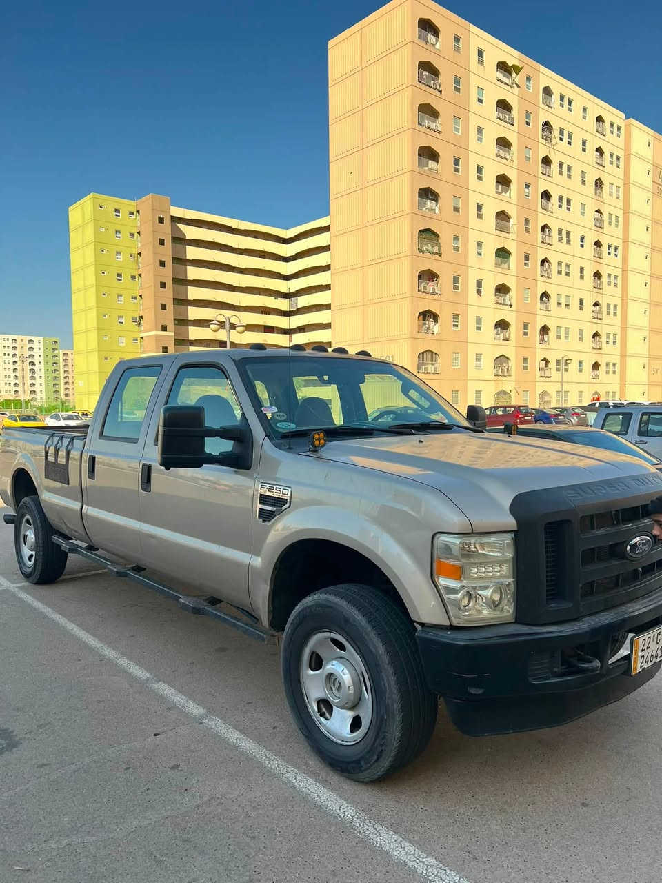 السلام عليكم
F250 XL 2008 5.4 V8

ماشية 85 الف كيلو 

رقم اربيل بأسمي تحويل مباشر

 رقم وهزة وفحص جدد

محرك گير كهربائيات تبريد تخم تاير كلها كفالة عامة  من الدعامية للدعامية لا صبغ ولا بارد بيها شخط صغير بصفحة اليسرى واليمنى على وضعهن 

منظومة غاز 100 لتر ايطالي 

السيارة جاهزة على آخر حباية 

السعر 130 ترهم مراوس بصالون

مكان السيارة بغداد 
الرقم : *********** واتساب او ماسنجر متواجد

