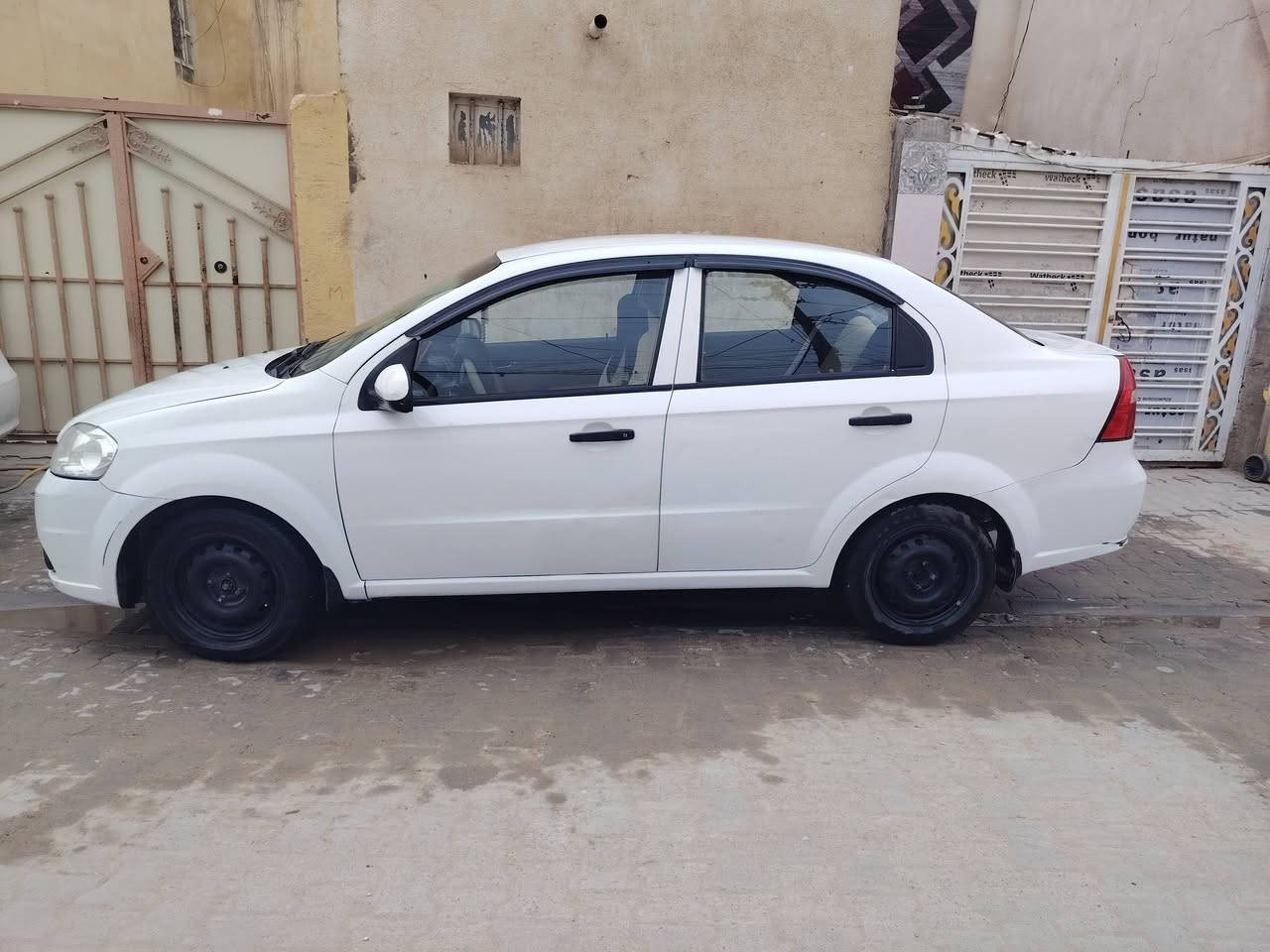 افيو موديل 2007 مسكر لون ابيض اوتوماتيك السعر 53 للاستفسار الاتصال على ***********
