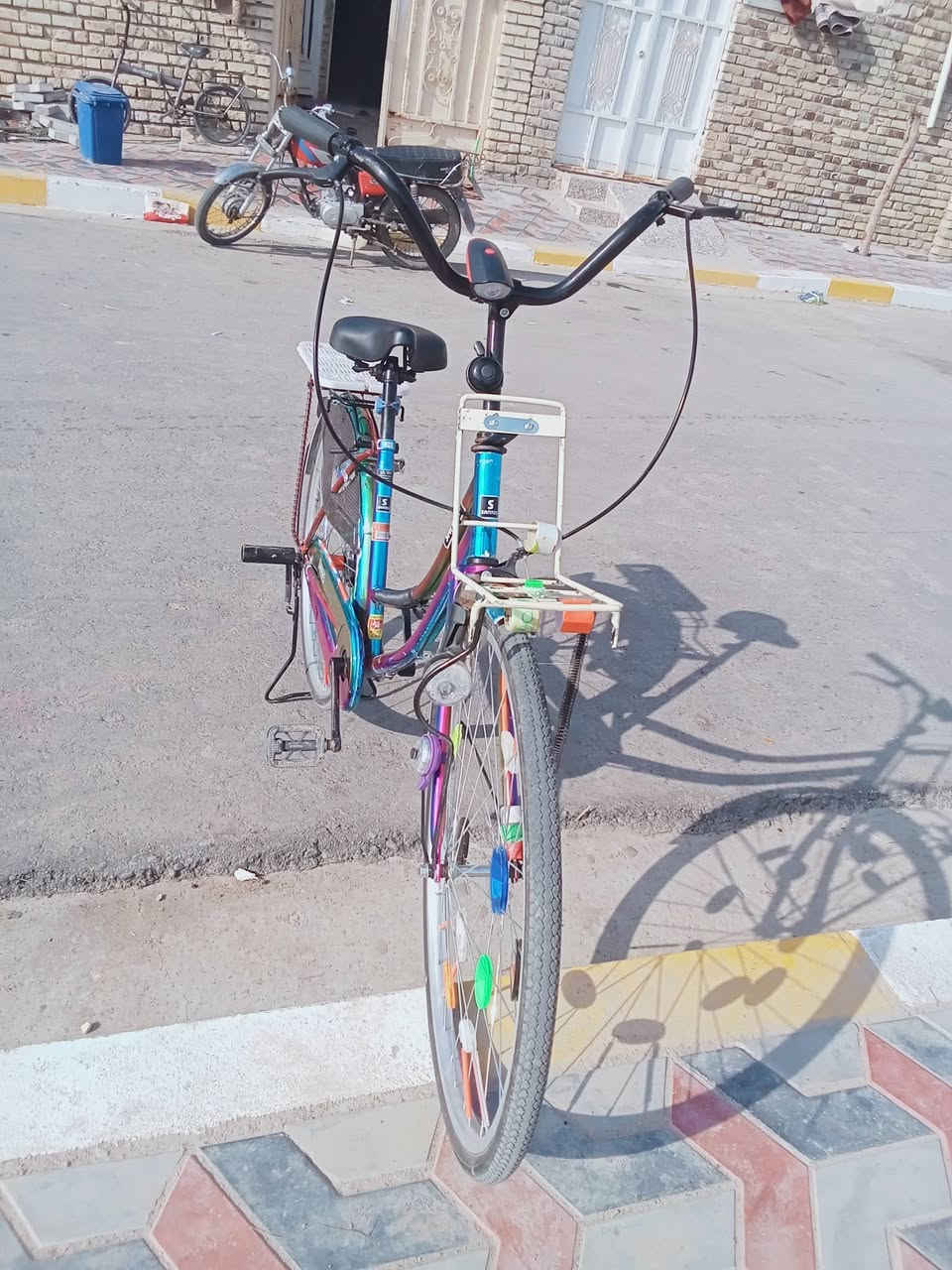 سلام عليكم بيسكل للبيع بيسكل مكفول من اي شي موديل 21 سعره 130وبيه مجال قليل او مراوس بغير لون لليريده .....تعال خاص


**إذا كنت صاحب هذا الإعلان وتريد حذفه لأي سبب، رجاءا أرسل رسالة إلى الدعم الفني**