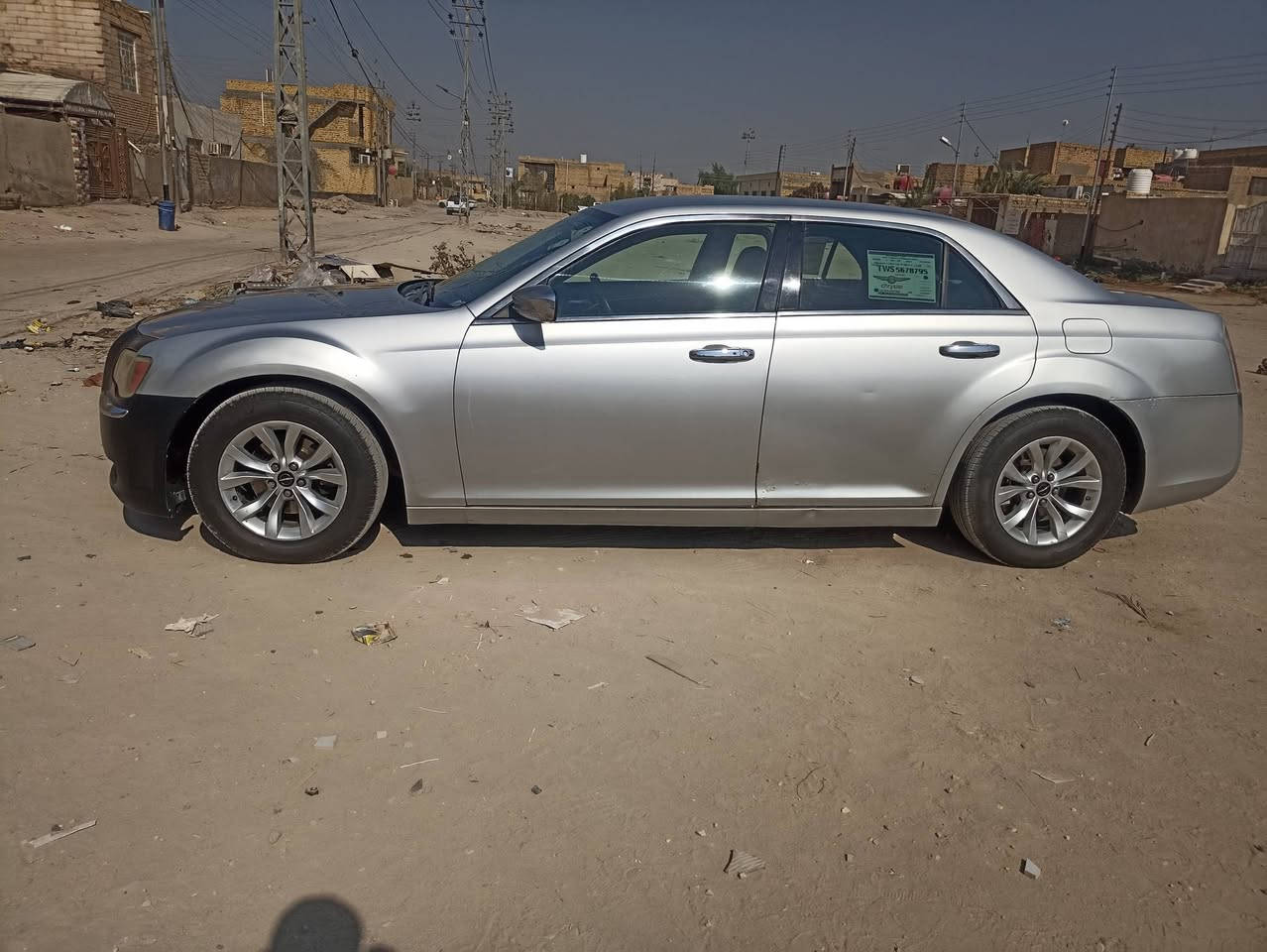 اوباما كندي موديل 2012سنويه 2028 بيه رش هلالات خلفيه واحد امامي وربع باب خلفي مكينه جديده عربانه خلفيه جديده محوره مال موديل 20 سياره جاهزه ومال جناي شوفت عيونك الي ماتعجبه يصعد المنشور بكلمه طيبه السعر 150وبيه مجال 
***********
